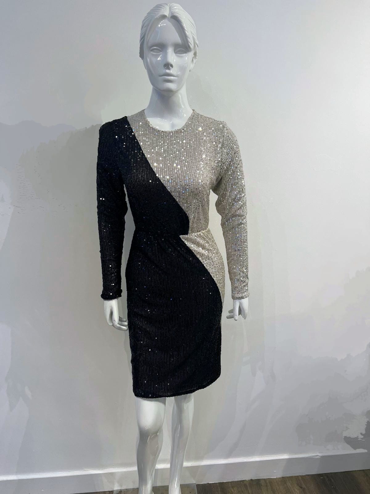 Black and white sequin dress