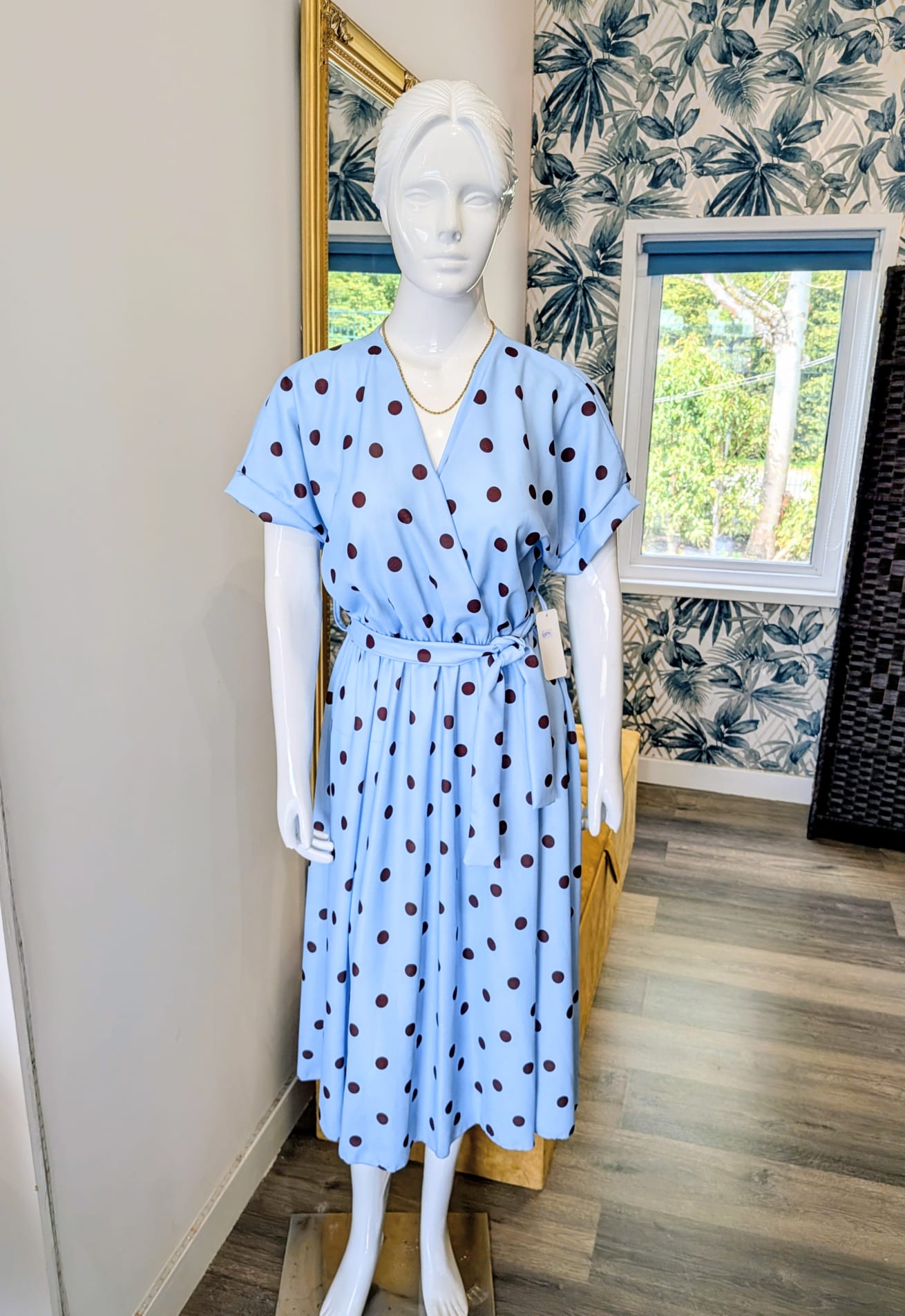 V neck Polka dot dress