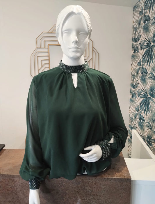 Green turtle necked blouse