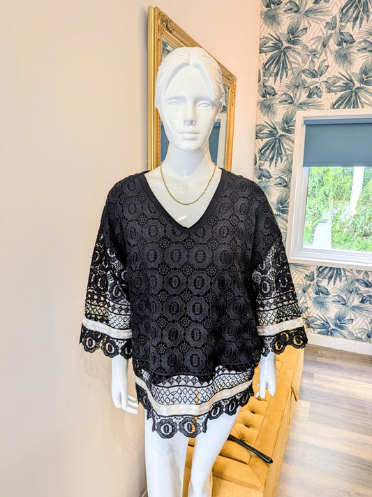 Patterned blouse